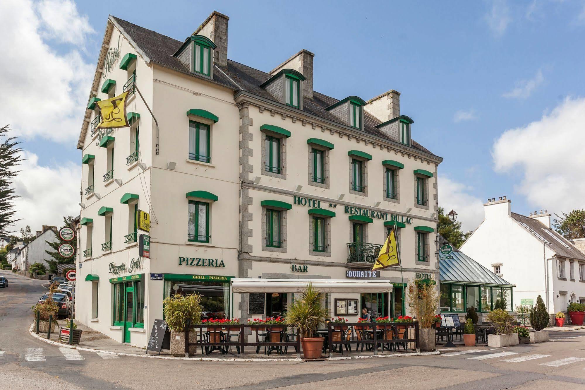 Hotel Du Lac Huelgoat Exteriör bild